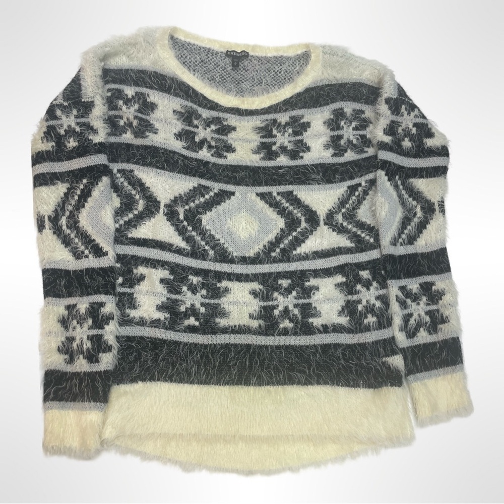 Express Womens Fuzzy Eyelash Knit Tribal Geometric Sweater Black White Medium